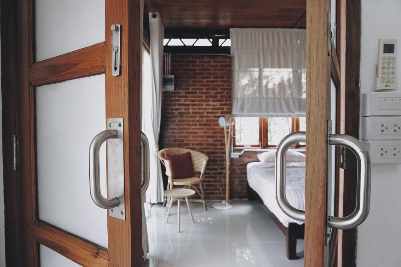 Tha Ma-O Bouteak Homestay - Self Check-In لامبانج المظهر الخارجي الصورة